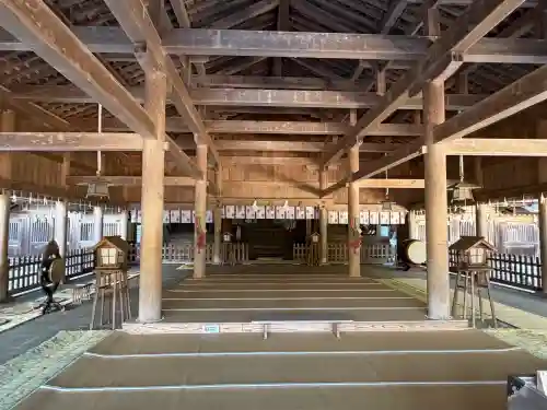 美保神社の{uncategorized: "未分類", other: "その他", undefined: "問題あり", building: "その他建物", grave: "お墓", sacred_gate: "鳥居", guardian: "狛犬", statue: "像", buddha: "仏像", history: "歴史", nature: "自然", garden: "庭園", animal: "動物", pagoda: "塔", temizu: "手水舎", mountain_gate: "山門・神門", sanctuary: "本殿・本堂", subordinate: "末社・摂社", art: "芸術", scenery: "景色", jizo: "地蔵", ema: "絵馬", goshuin: "御朱印", omikuji: "おみくじ", items: "授与品その他", amulet: "お守り", goshuincho: "御朱印帳", eats: "食事", festival: "お祭り", votive_dance: "神楽", shichigosan: "七五三参", wedding: "結婚式", experience: "体験その他", initially: "初詣", around: "周辺", anti_infection: "感染症対策"}