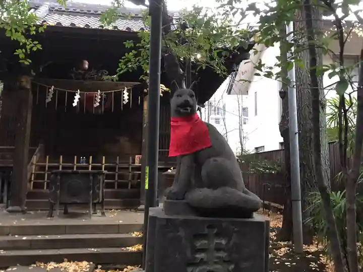 赤坂氷川神社の狛犬