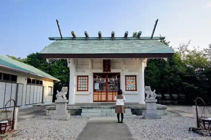 神明社(岩崎神明社)の本殿・本堂