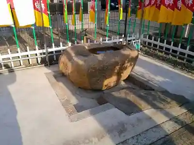 白山社の手水舎