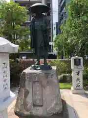 高野山東京別院の像