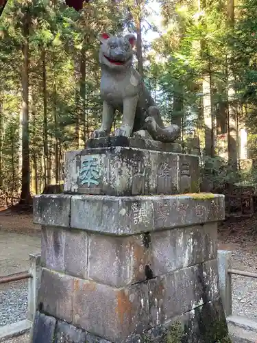 三峯神社の狛犬