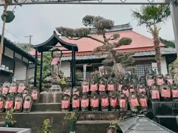 福楽寺の{uncategorized: "未分類", other: "その他", undefined: "問題あり", building: "その他建物", grave: "お墓", sacred_gate: "鳥居", guardian: "狛犬", statue: "像", buddha: "仏像", history: "歴史", nature: "自然", garden: "庭園", animal: "動物", pagoda: "塔", temizu: "手水舎", mountain_gate: "山門・神門", sanctuary: "本殿・本堂", subordinate: "末社・摂社", art: "芸術", scenery: "景色", jizo: "地蔵", ema: "絵馬", goshuin: "御朱印", omikuji: "おみくじ", items: "授与品その他", amulet: "お守り", goshuincho: "御朱印帳", eats: "食事", festival: "お祭り", votive_dance: "神楽", shichigosan: "七五三参", wedding: "結婚式", experience: "体験その他", initially: "初詣", around: "周辺", anti_infection: "感染症対策"}