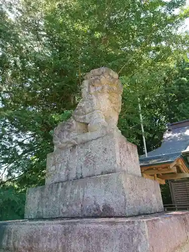 八雲神社の狛犬