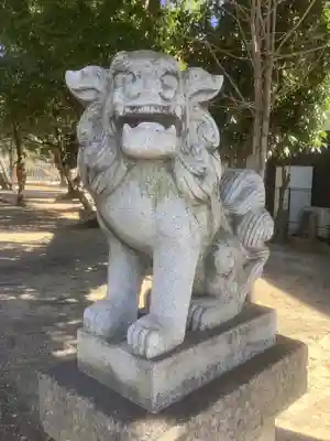 熱田神社(養父熱田神社)の狛犬