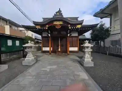 三十八神社の{uncategorized: "未分類", other: "その他", undefined: "問題あり", building: "その他建物", grave: "お墓", sacred_gate: "鳥居", guardian: "狛犬", statue: "像", buddha: "仏像", history: "歴史", nature: "自然", garden: "庭園", animal: "動物", pagoda: "塔", temizu: "手水舎", mountain_gate: "山門・神門", sanctuary: "本殿・本堂", subordinate: "末社・摂社", art: "芸術", scenery: "景色", jizo: "地蔵", ema: "絵馬", goshuin: "御朱印", omikuji: "おみくじ", items: "授与品その他", amulet: "お守り", goshuincho: "御朱印帳", eats: "食事", festival: "お祭り", votive_dance: "神楽", shichigosan: "七五三参", wedding: "結婚式", experience: "体験その他", initially: "初詣", around: "周辺", anti_infection: "感染症対策"}