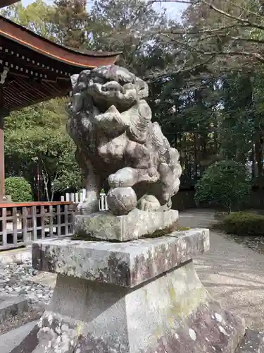 多田神社の狛犬