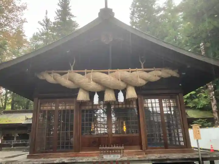 諏訪大社下社春宮(長野県)