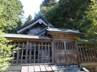 大穴持伊那西波岐神社（出雲大社摂社）の本殿・本堂