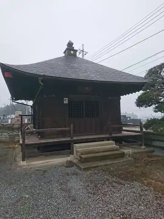 智音寺の本殿・本堂
