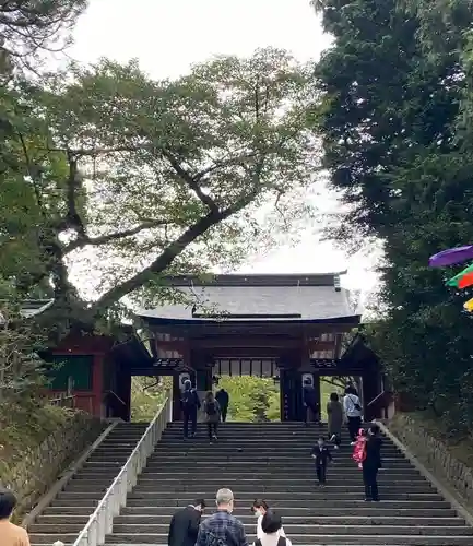 志波彦神社・鹽竈神社の山門