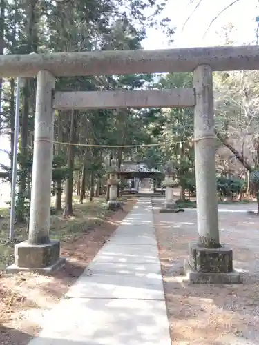 鎌形八幡神社の鳥居