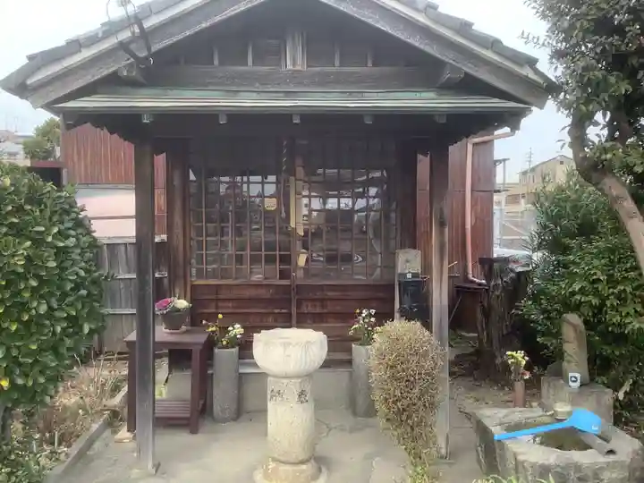 弘法堂(大松町)の本殿・本堂