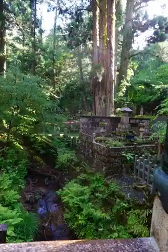 高野山金剛峯寺奥の院の建物その他