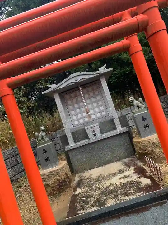 安岡八幡宮の末社・摂社