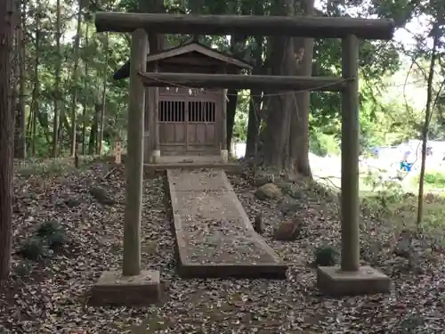 長幡部神社の末社