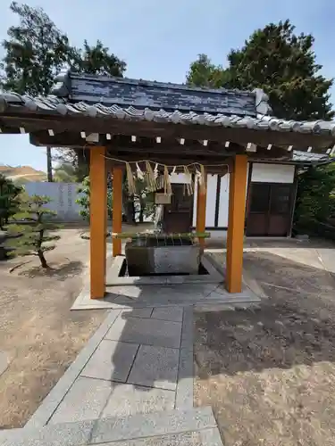 道通神社の手水