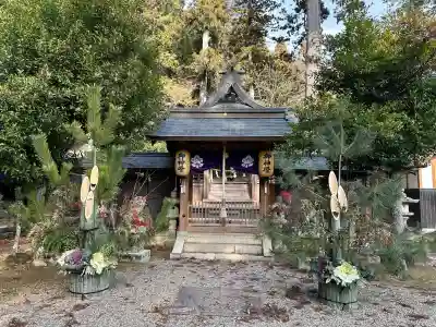 久佐々神社の{uncategorized: "未分類", other: "その他", undefined: "問題あり", building: "その他建物", grave: "お墓", sacred_gate: "鳥居", guardian: "狛犬", statue: "像", buddha: "仏像", history: "歴史", nature: "自然", garden: "庭園", animal: "動物", pagoda: "塔", temizu: "手水舎", mountain_gate: "山門・神門", sanctuary: "本殿・本堂", subordinate: "末社・摂社", art: "芸術", scenery: "景色", jizo: "地蔵", ema: "絵馬", goshuin: "御朱印", omikuji: "おみくじ", items: "授与品その他", amulet: "お守り", goshuincho: "御朱印帳", eats: "食事", festival: "お祭り", votive_dance: "神楽", shichigosan: "七五三参", wedding: "結婚式", experience: "体験その他", initially: "初詣", around: "周辺", anti_infection: "感染症対策"}
