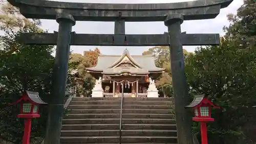 一瓶塚稲荷神社の鳥居