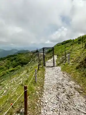 伊吹山（霊峰）(滋賀県)