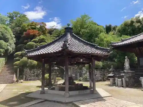 園城寺（三井寺）の手水舎