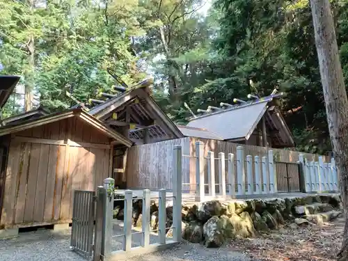 丹生神社の本殿・本堂