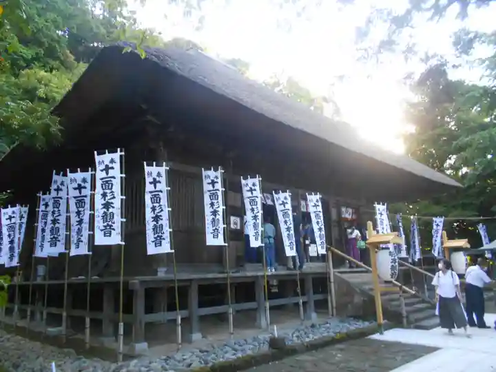 杉本寺の本殿・本堂