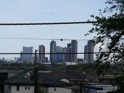 野毛六所神社の景色