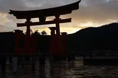 厳島神社(広島県)