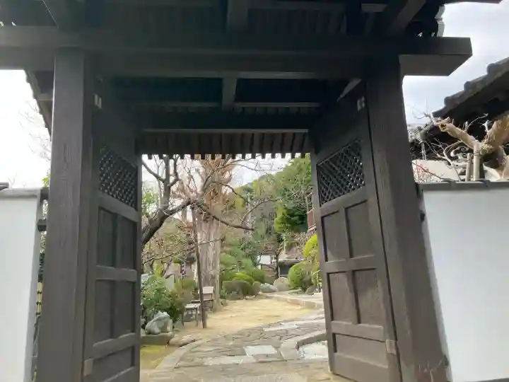 宝珠院の{uncategorized: "未分類", other: "その他", undefined: "問題あり", building: "その他建物", grave: "お墓", sacred_gate: "鳥居", guardian: "狛犬", statue: "像", buddha: "仏像", history: "歴史", nature: "自然", garden: "庭園", animal: "動物", pagoda: "塔", temizu: "手水舎", mountain_gate: "山門・神門", sanctuary: "本殿・本堂", subordinate: "末社・摂社", art: "芸術", scenery: "景色", jizo: "地蔵", ema: "絵馬", goshuin: "御朱印", omikuji: "おみくじ", items: "授与品その他", amulet: "お守り", goshuincho: "御朱印帳", eats: "食事", festival: "お祭り", votive_dance: "神楽", shichigosan: "七五三参", wedding: "結婚式", experience: "体験その他", initially: "初詣", around: "周辺", anti_infection: "感染症対策"}
