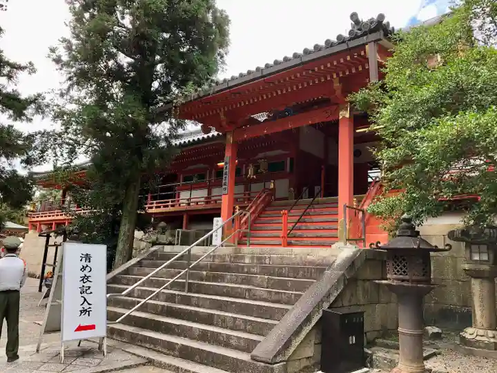 石清水八幡宮の本殿・本堂