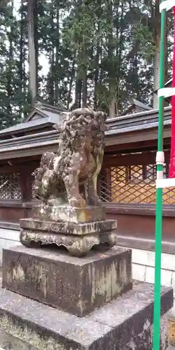 新宮神社の狛犬