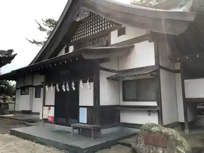 伊豆美神社の本殿・本堂