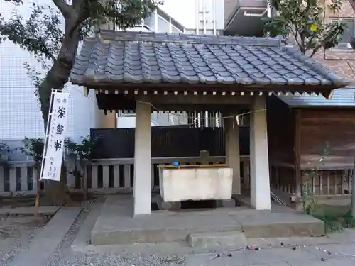 御園神社の手水舎