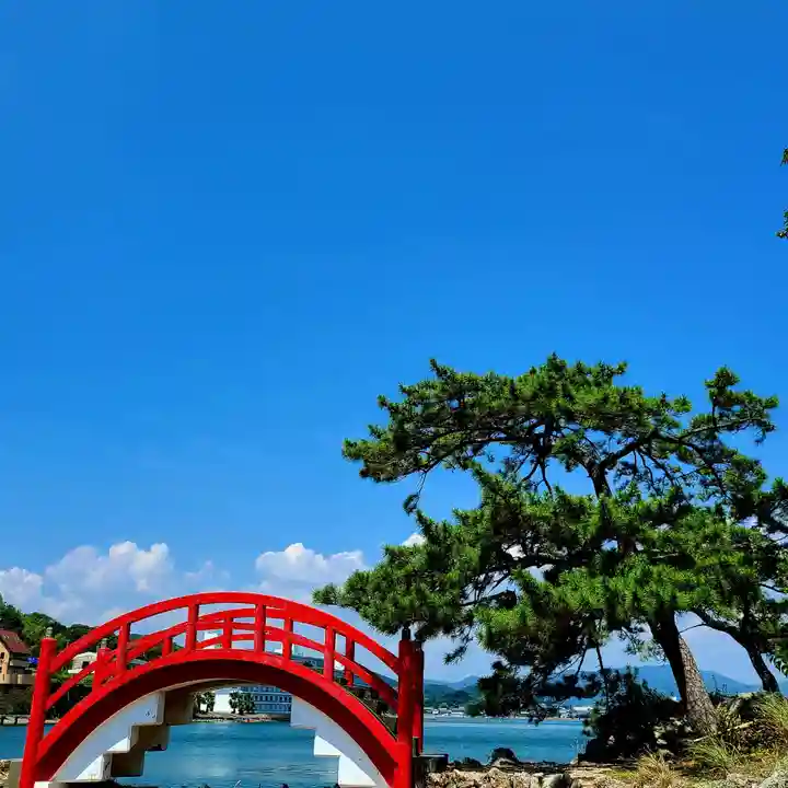 猪鼻湖神社(静岡県)
