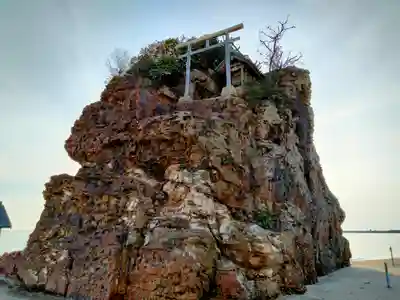 稲佐の浜 弁天島(島根県)