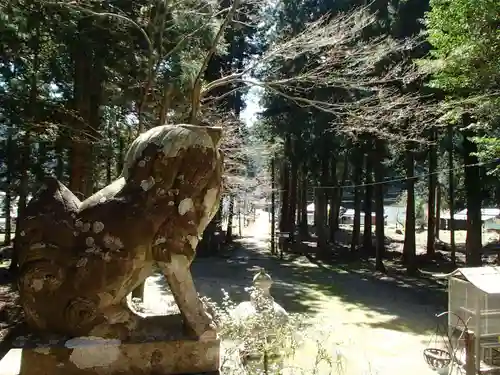 清瀬神社の狛犬