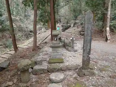 武蔵二宮 金鑚神社の末社・摂社