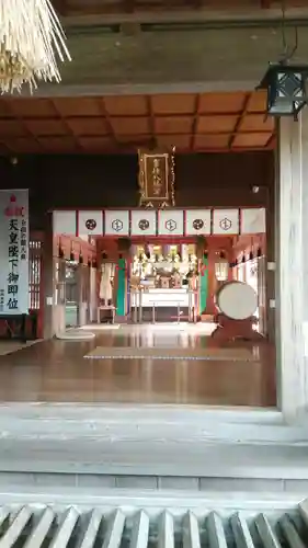 事任八幡宮の本殿・本堂
