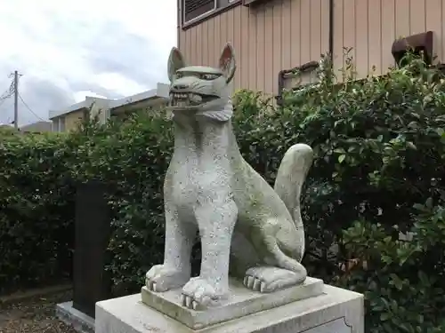 別雷神社稲荷神社の狛犬