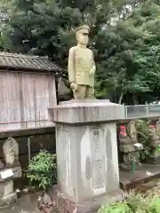 祇園山 徳城寺の像