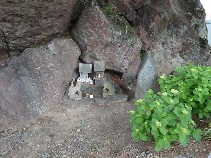 岩神稲荷神社(群馬県)