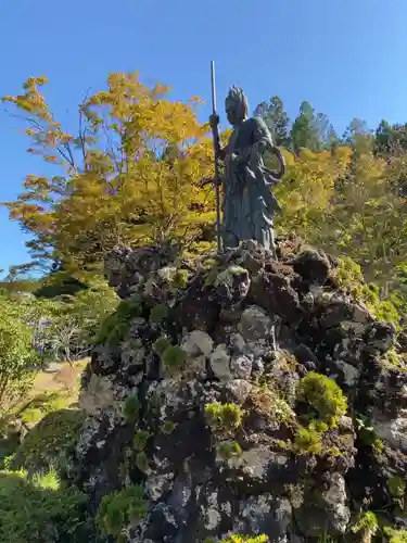 金剛山瑞峯寺(金剛不動尊) の像