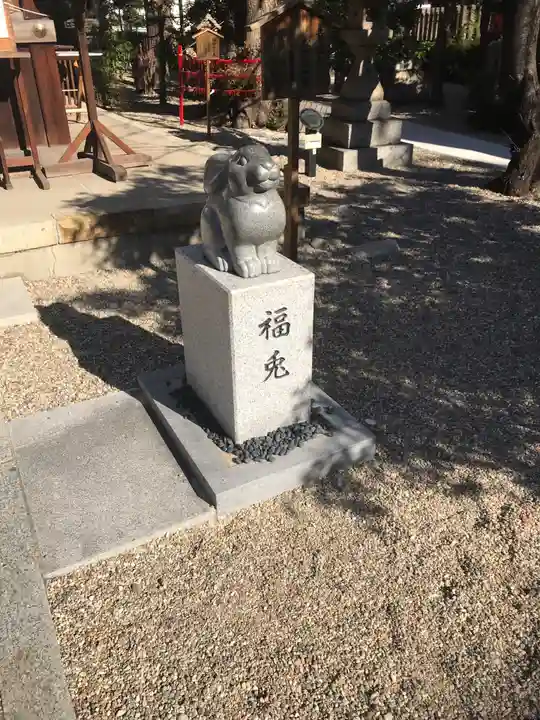 三輪神社の狛犬