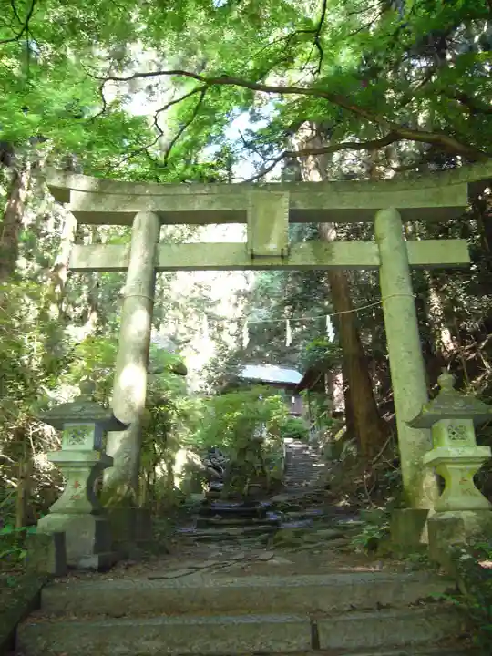 名草厳島神社の鳥居