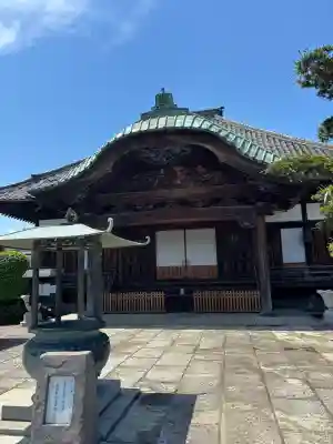 行傳寺の{uncategorized: "未分類", other: "その他", undefined: "問題あり", building: "その他建物", grave: "お墓", sacred_gate: "鳥居", guardian: "狛犬", statue: "像", buddha: "仏像", history: "歴史", nature: "自然", garden: "庭園", animal: "動物", pagoda: "塔", temizu: "手水舎", mountain_gate: "山門・神門", sanctuary: "本殿・本堂", subordinate: "末社・摂社", art: "芸術", scenery: "景色", jizo: "地蔵", ema: "絵馬", goshuin: "御朱印", omikuji: "おみくじ", items: "授与品その他", amulet: "お守り", goshuincho: "御朱印帳", eats: "食事", festival: "お祭り", votive_dance: "神楽", shichigosan: "七五三参", wedding: "結婚式", experience: "体験その他", initially: "初詣", around: "周辺", anti_infection: "感染症対策"}