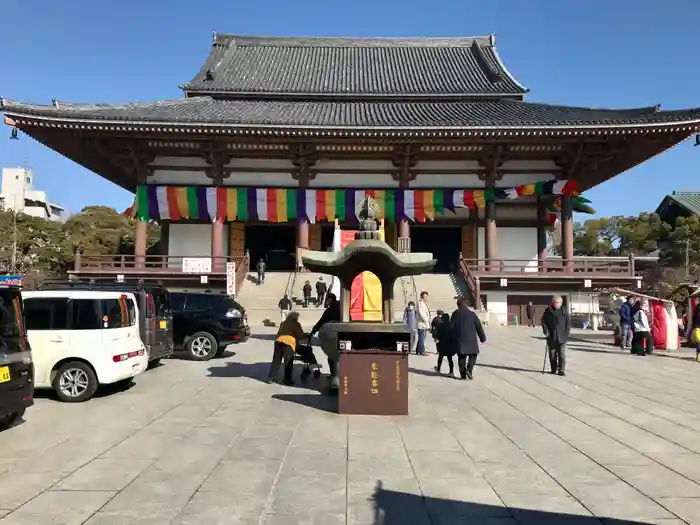 西新井大師総持寺の本殿