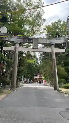 穂高神社本宮の鳥居
