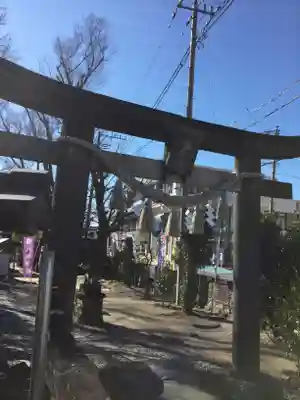 取手八坂神社の鳥居