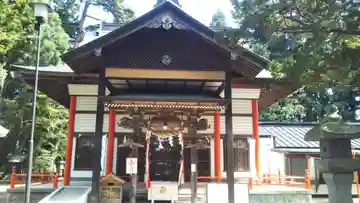 石鳥谷熊野神社の本殿・本堂